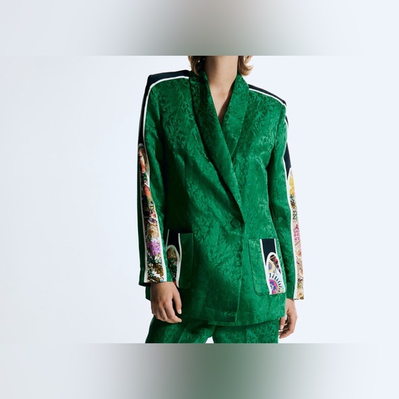 Anamika Khanna XH&M Silk Blend Jacquard Weave Blazer and pants - Picture 6 of 14